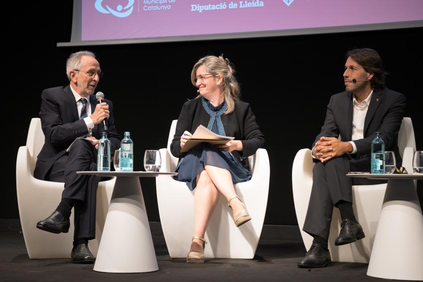 Taula inaugural amb les entitats organitzadores del 2n Congrés de Salut i Món Local